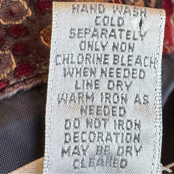 EUC Chico's Arabian Nights Velvet Luster Jacket Sz 2XL Lined - Picture 16 of 16